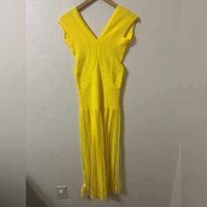NWT Sunfere Ribbed Pointelle Cutout Sleeveless Yellow Maxi Dress - Size Small